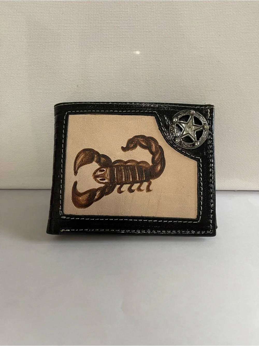 Men's Black & Tan Leather Bifold Wallet with Scorpion Design